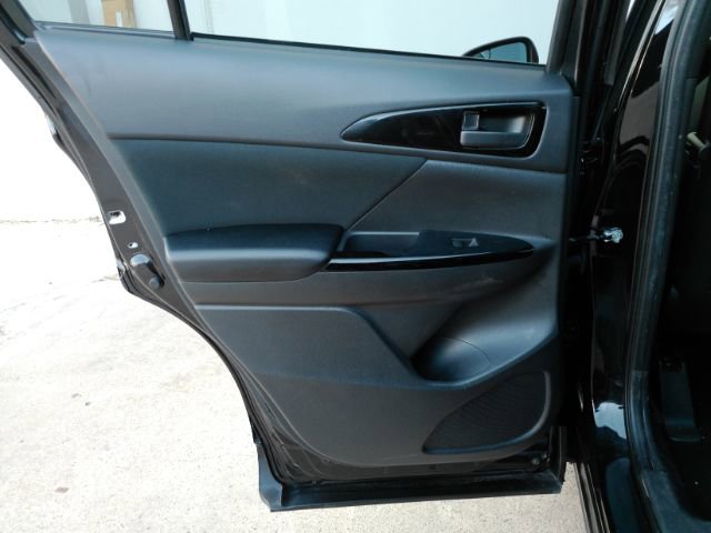 Used 2024 Mitsubishi Eclipse Cross LE image 17