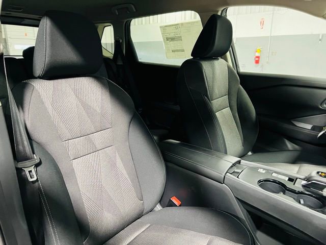 New 2026 Nissan Rogue SV w/ Cold Weather Package FWD image 32