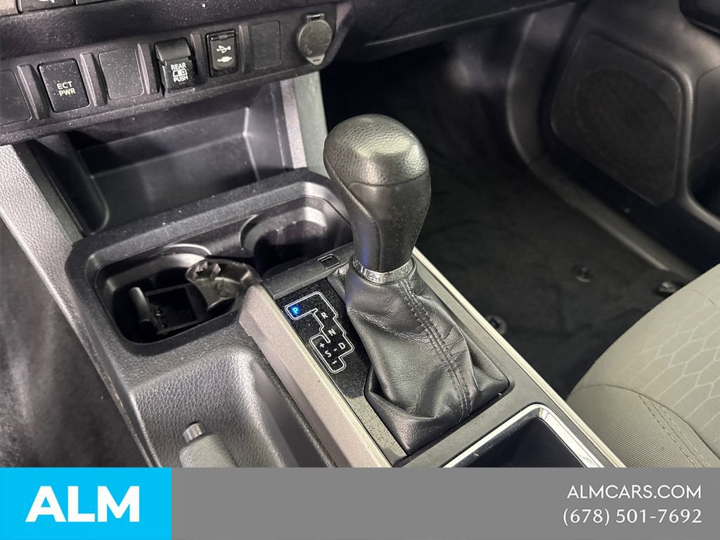 Used 2019 Toyota Tacoma SR5 RWD image 33
