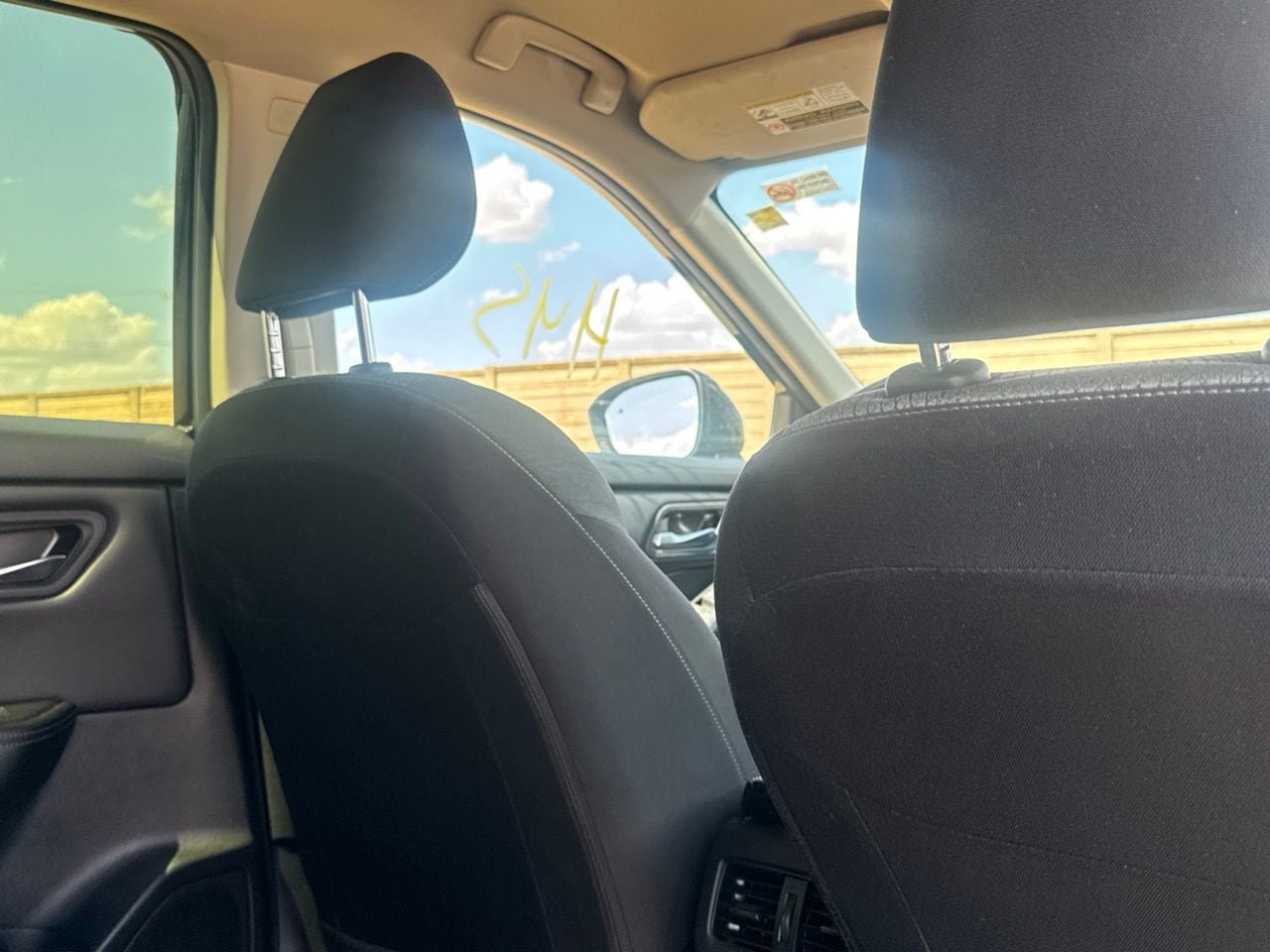 Certified 2025 Nissan Rogue SV FWD image 29