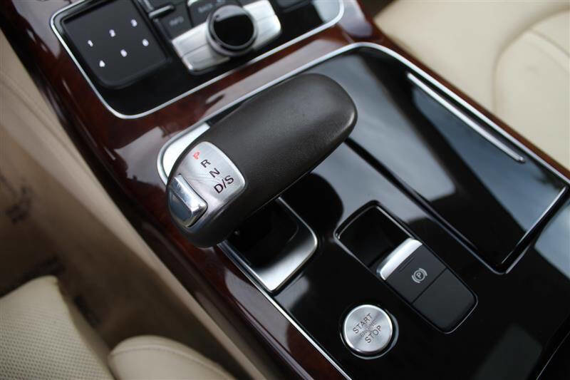 Used 2012 Audi A8 L 4.2 AWD/4WD image 22