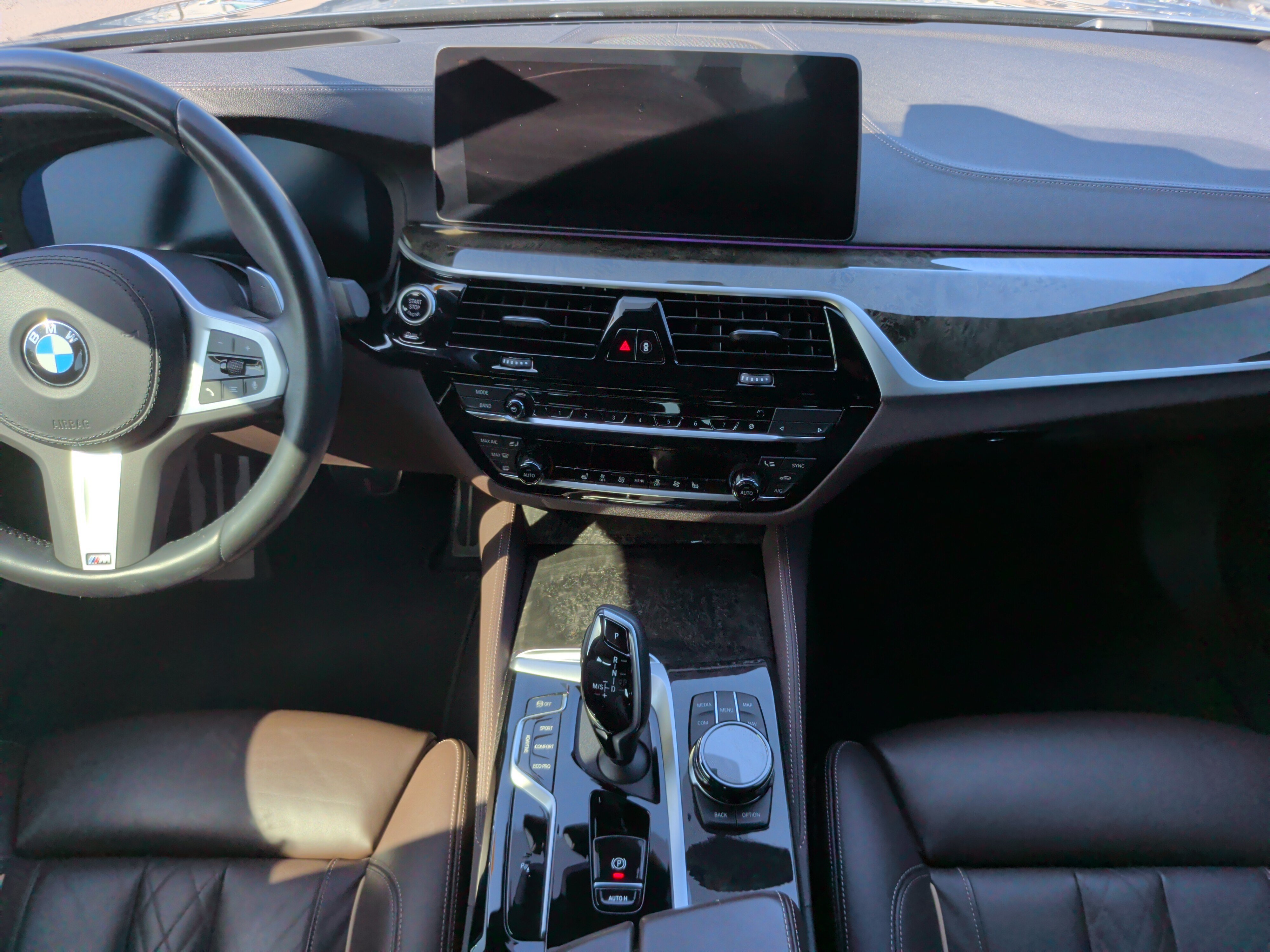 Used 2023 BMW M550i xDrive w/ Executive Package AWD/4WD image 33