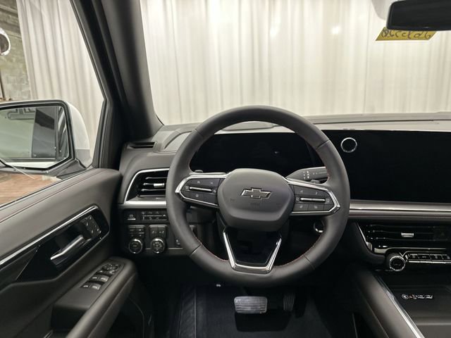 New 2026 Chevrolet Suburban RST w/ RST Capability Package AWD/4WD image 12