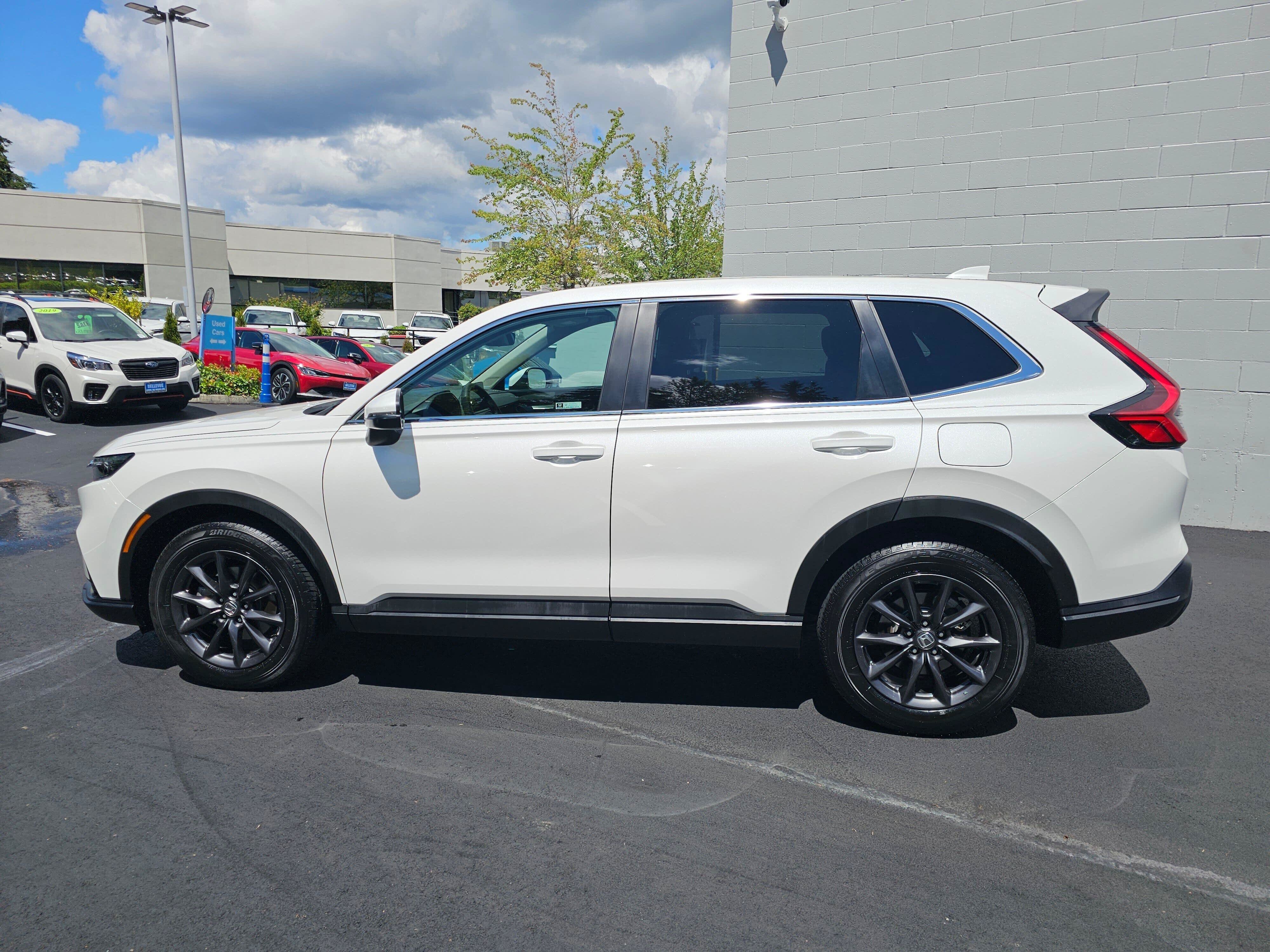Used 2026 Honda CR-V EX-L image 4
