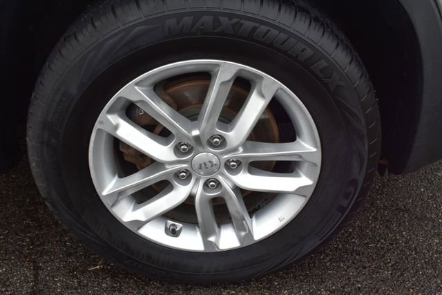 Used 2014 Kia Sorento LX image 41