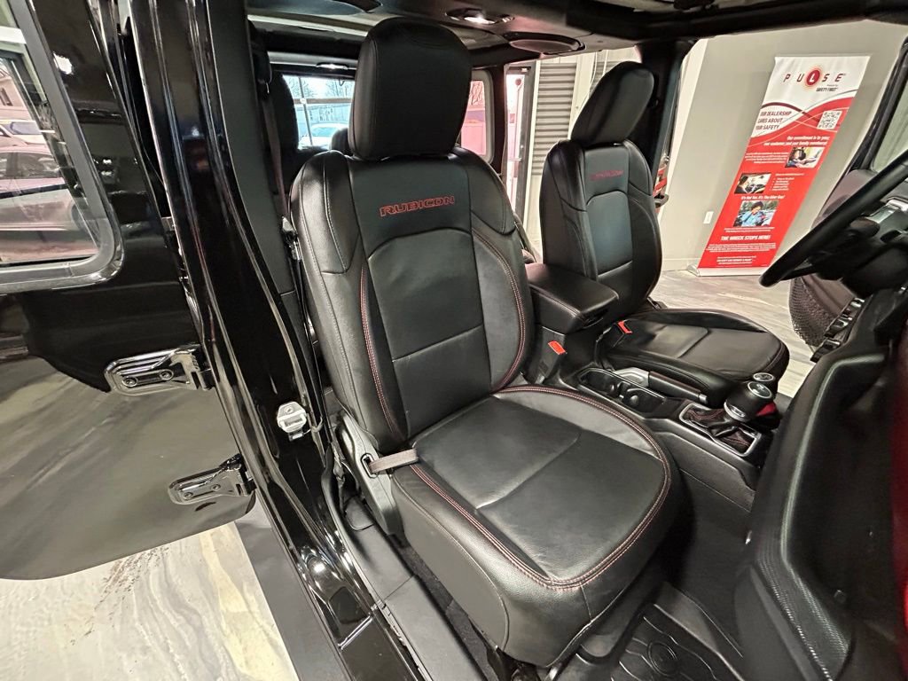 Used 2018 Jeep Wrangler Unlimited Rubicon image 4