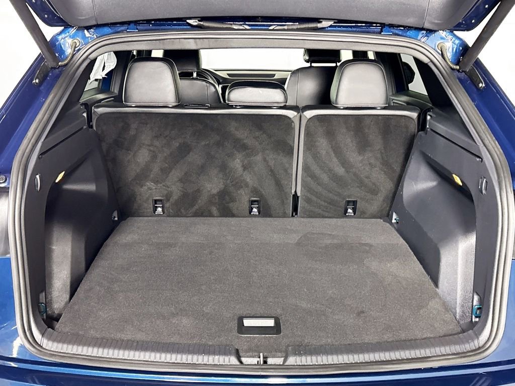 Certified 2022 Volkswagen Atlas Cross Sport SE AWD/4WD image 20