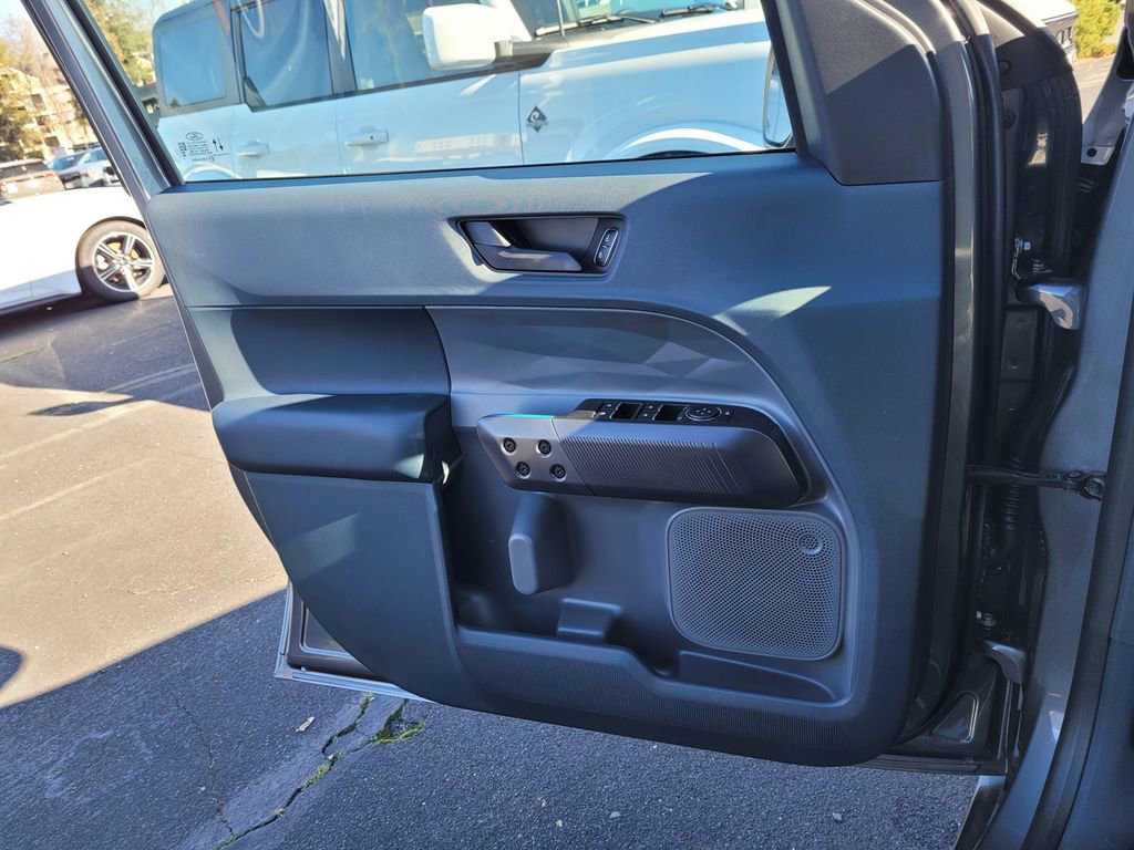 New 2026 Ford Maverick Lobo image 36