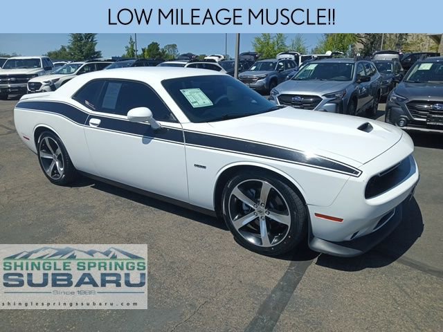 Used 2019 Dodge Challenger R/T w/ Driver Convenience Group RWD image 1