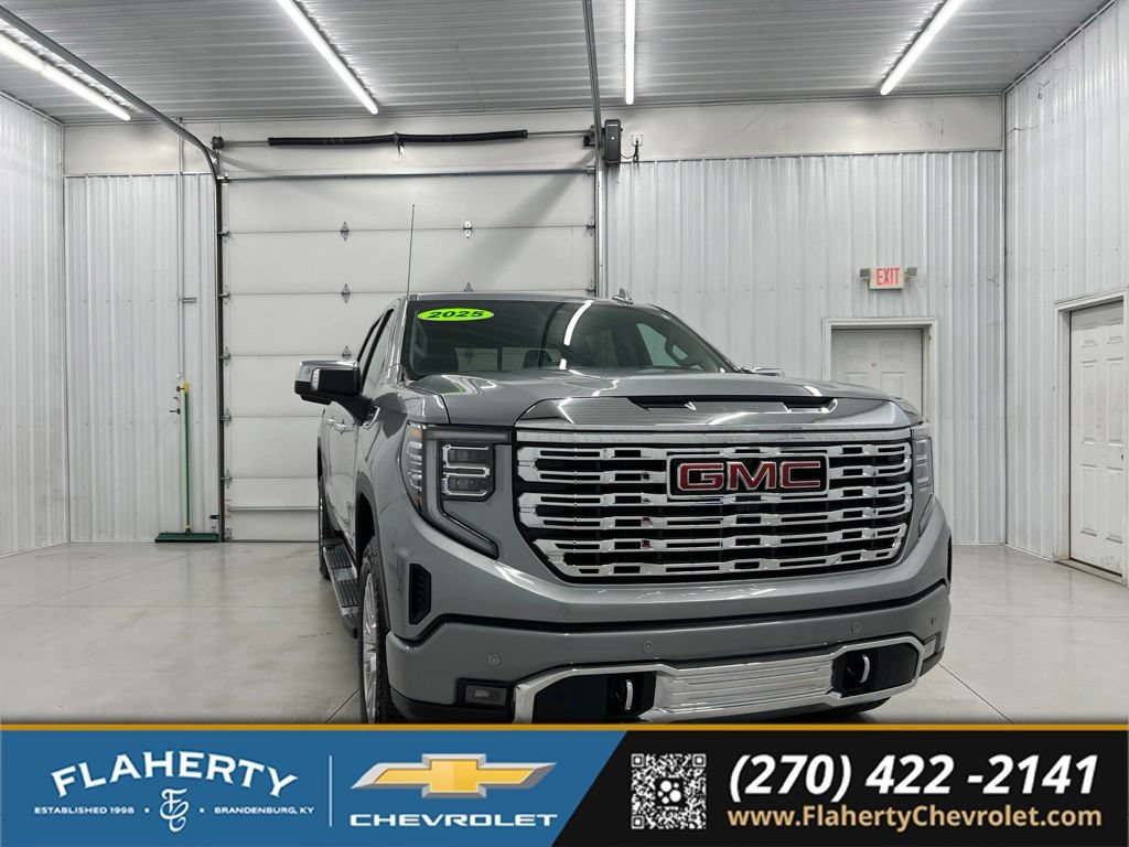 Used 2025 GMC Sierra 1500 Denali w/ Technology Package AWD/4WD image 1