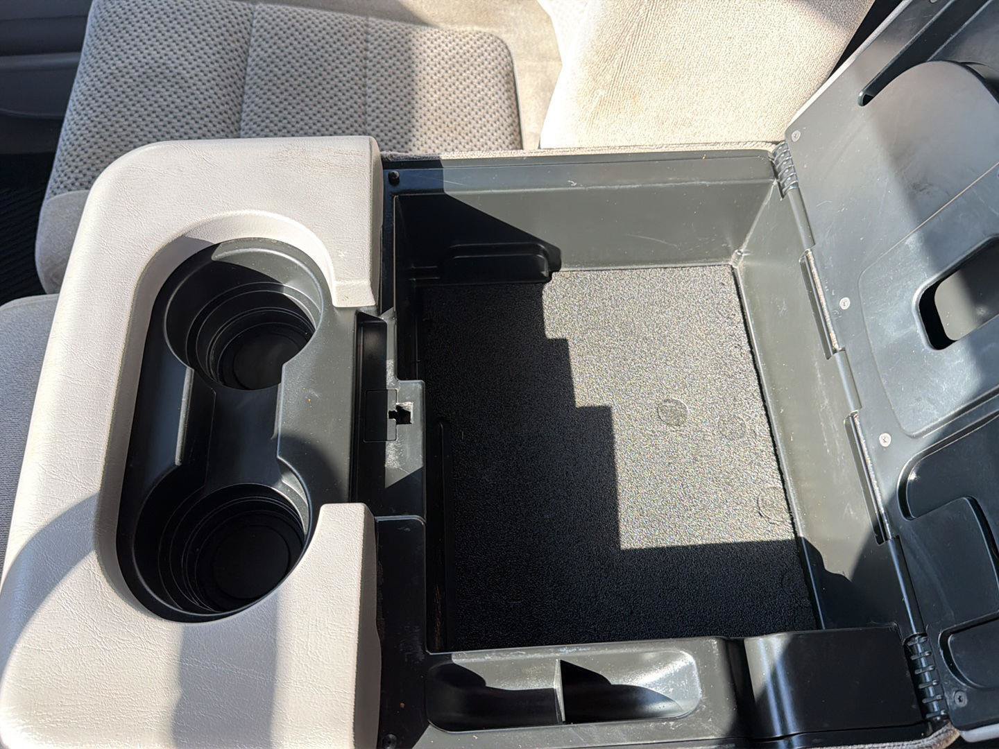 Used 2001 Ford F350 XLT AWD/4WD image 15