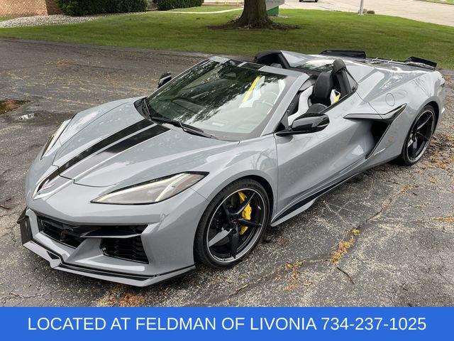 Used 2025 Chevrolet Corvette E-Ray AWD/4WD image 32