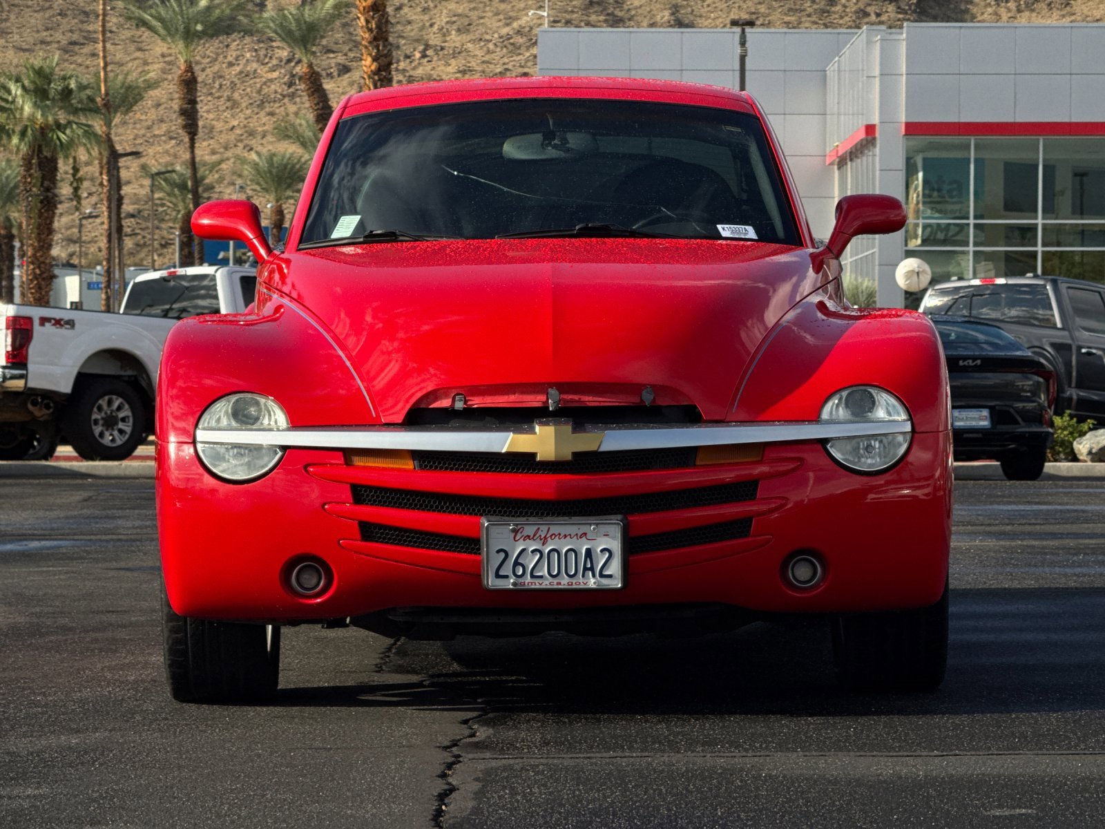 Used 2004 Chevrolet SSR w/ Preferred Equipment Group image 7