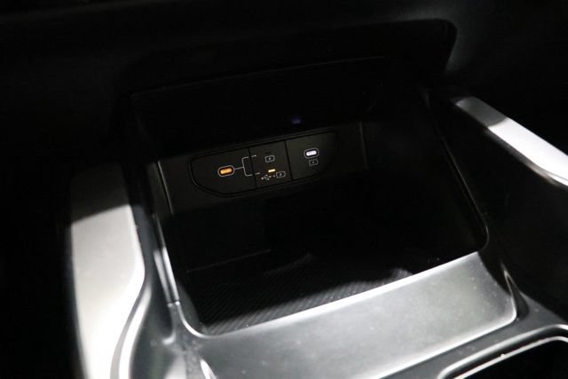 Used 2025 Kia Sorento LX FWD image 28