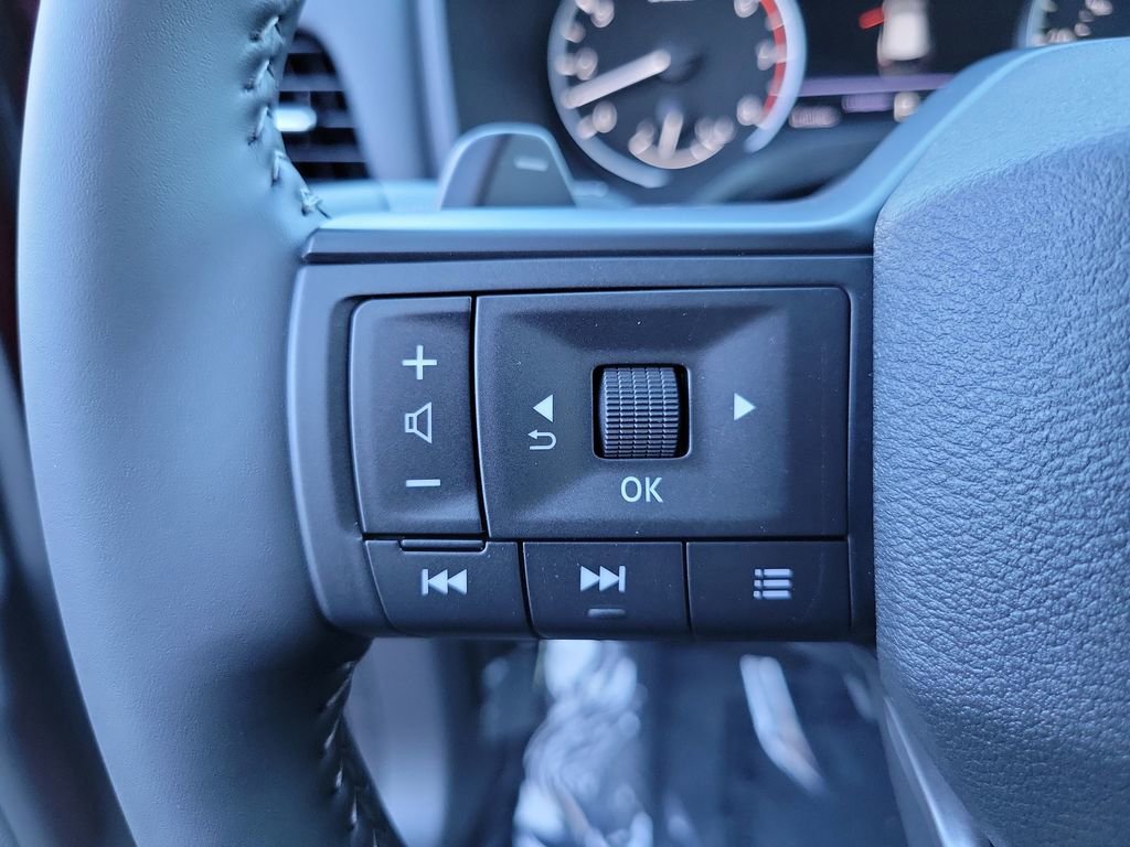 New 2026 Nissan Rogue SV image 5