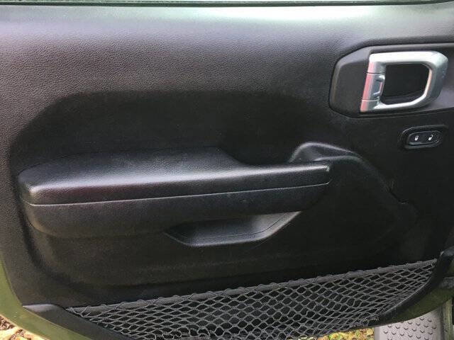 Used 2021 Jeep Wrangler Unlimited Sport image 11