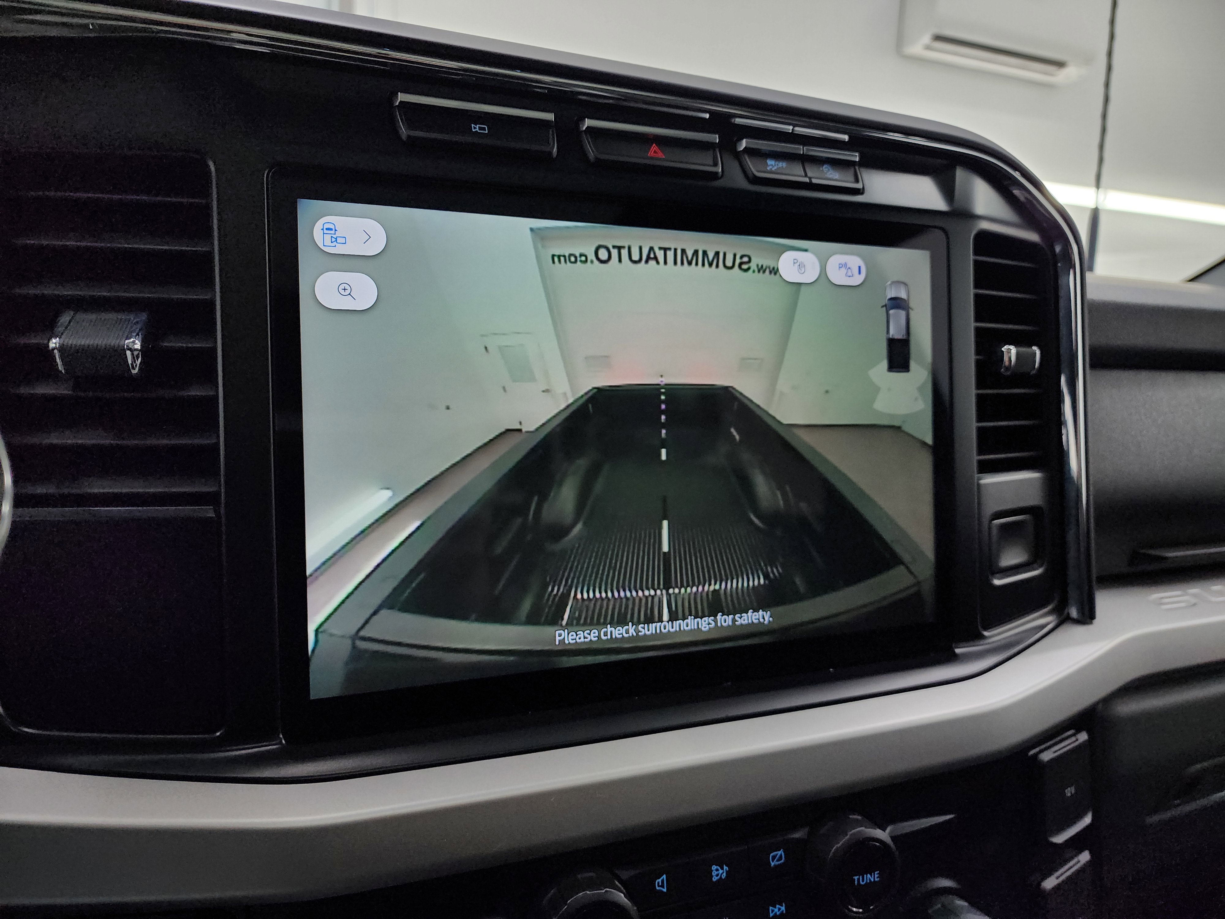 Used 2023 Ford F350 XLT w/ Tremor Off-Road Package image 20