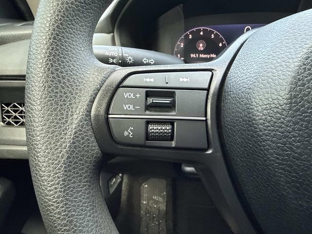 Used 2024 Honda Accord EX image 27
