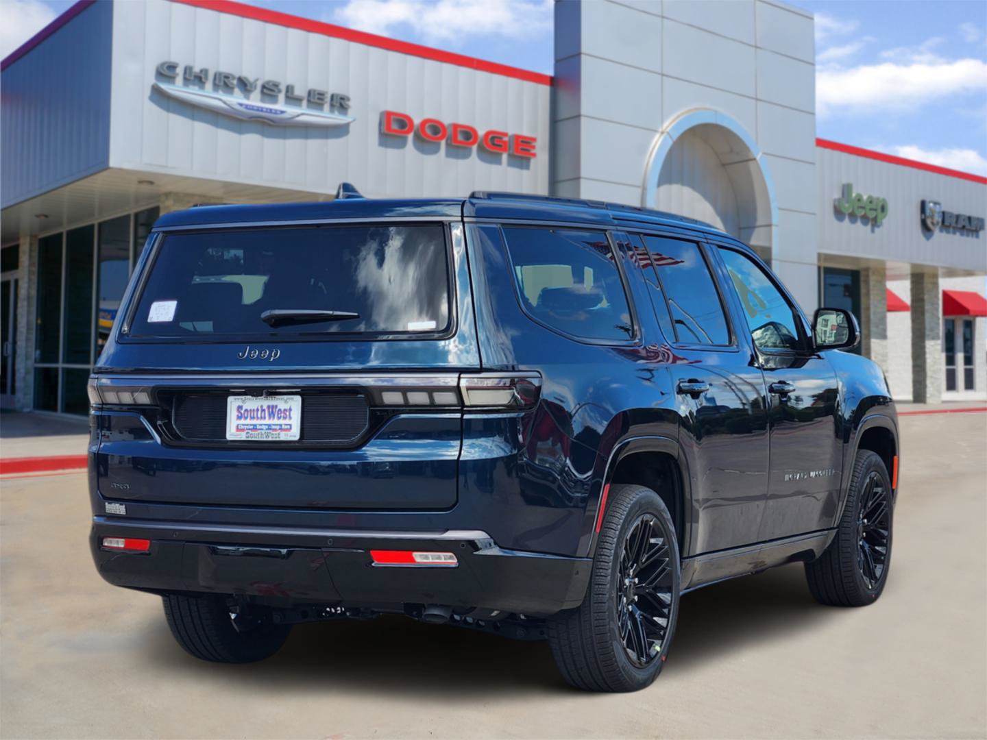 New 2026 Jeep Grand Wagoneer Limited AWD/4WD image 5