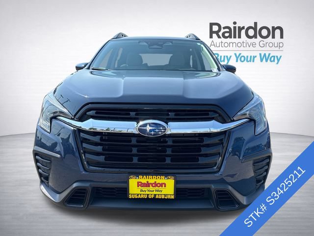 Used 2025 Subaru Ascent Premium AWD/4WD image 2