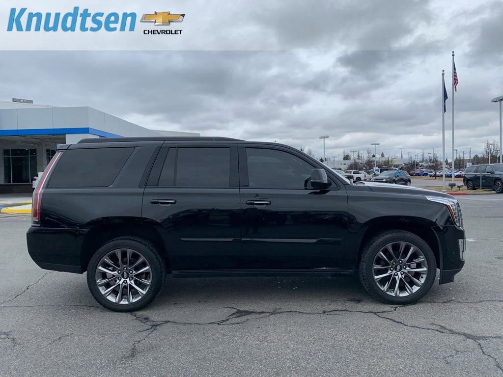Used 2020 Cadillac Escalade Platinum image 8