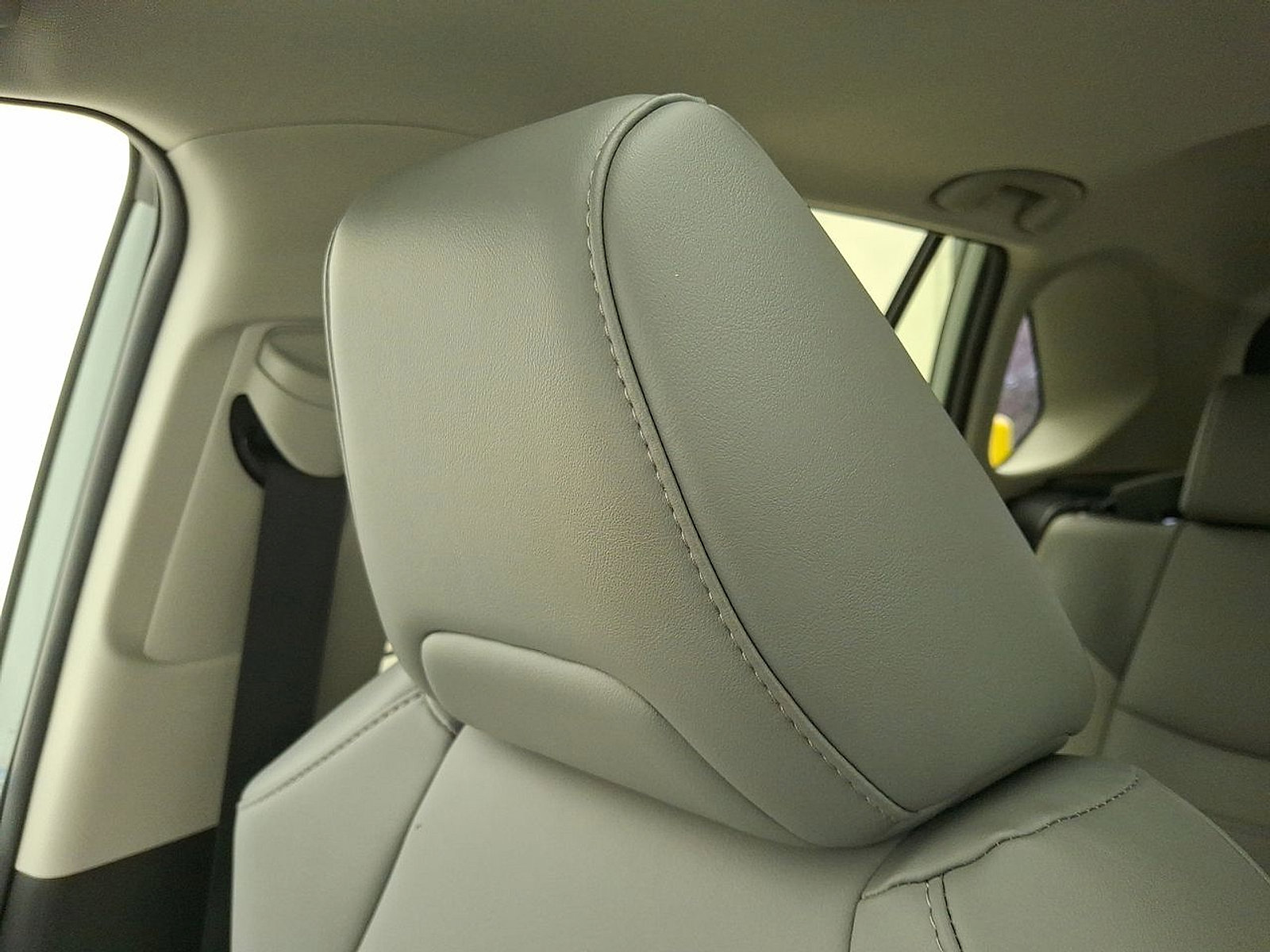 Certified 2022 Toyota RAV4 XLE Premium image 21