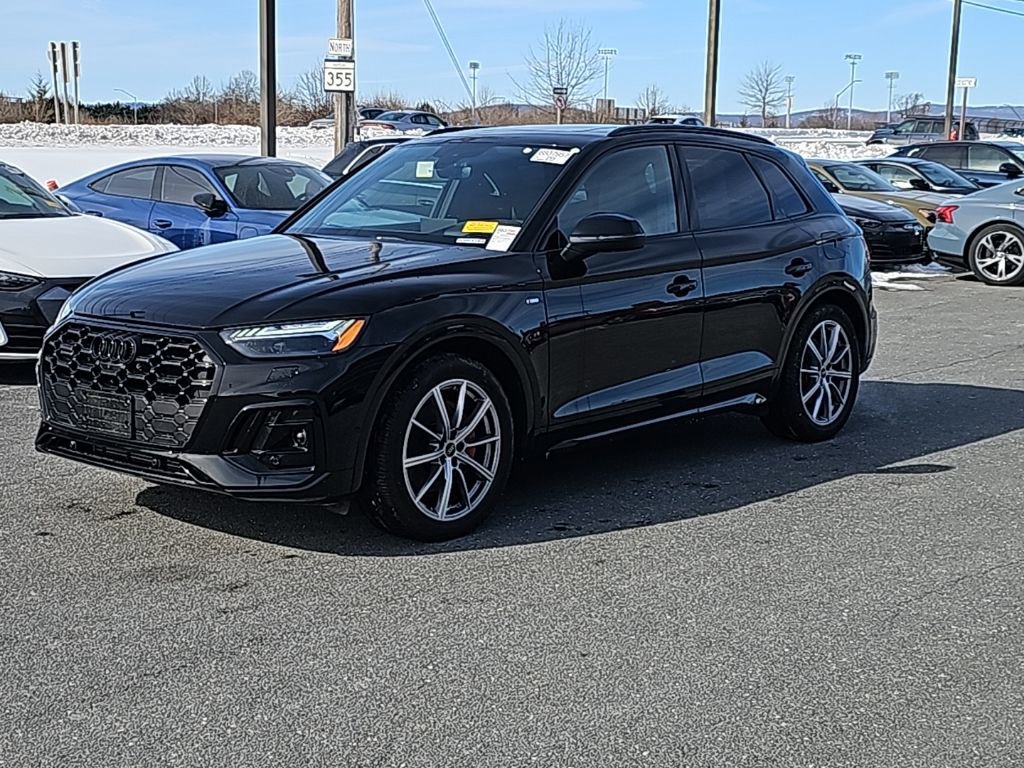 Used 2024 Audi Q5 e Prestige w/ Prestige Package image 15