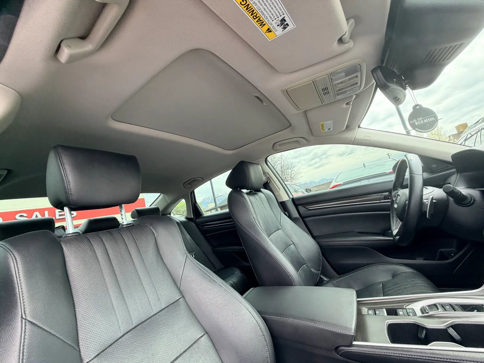 Used 2019 Honda Accord EX-L image 18