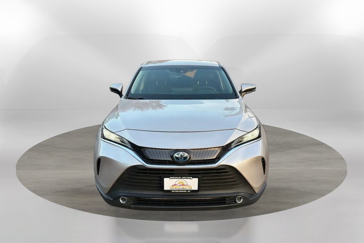 Used 2021 Toyota Venza LE AWD/4WD image 8