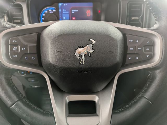 Used 2023 Ford Bronco Big Bend image 18