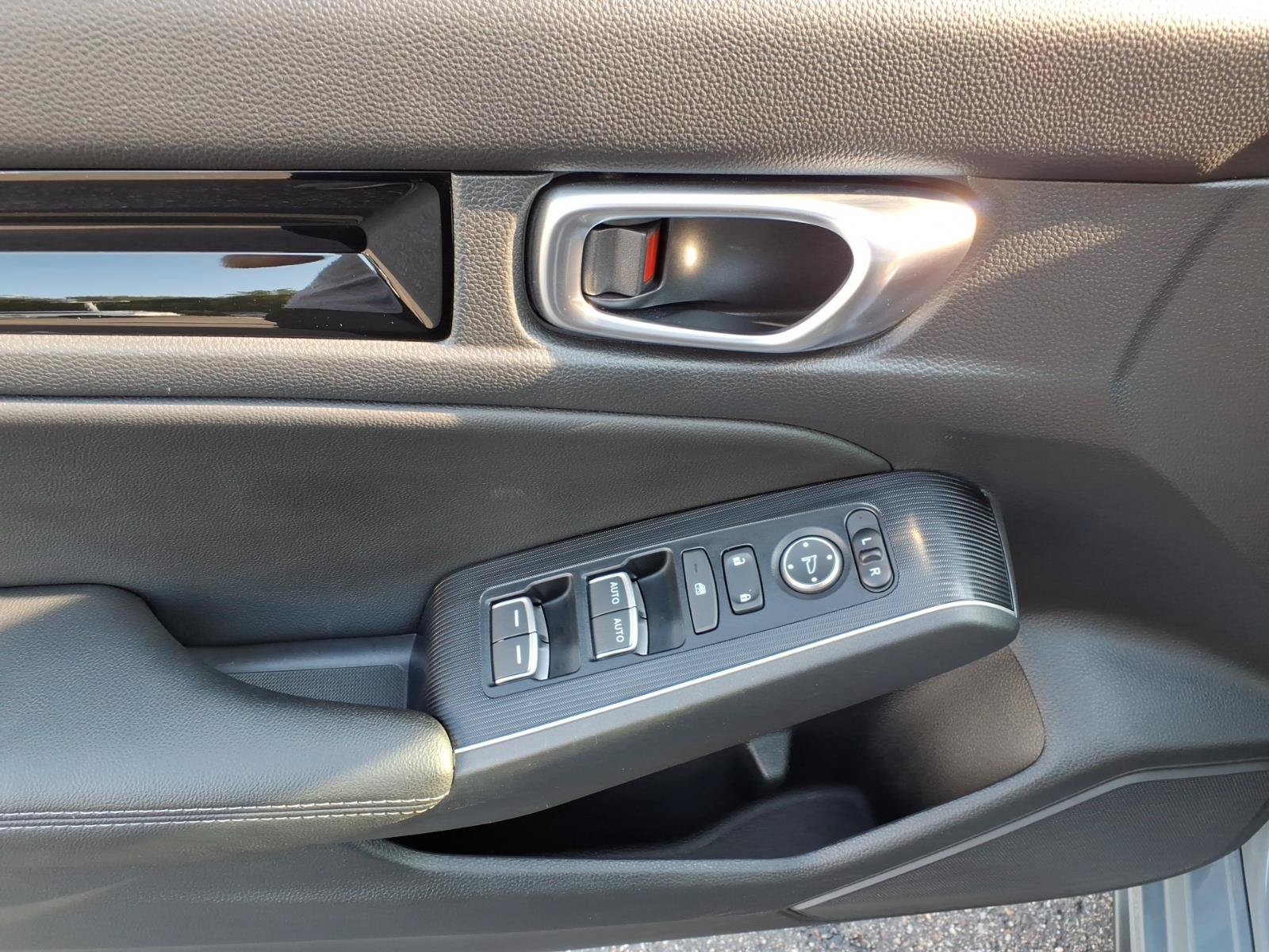 Certified 2023 Honda Civic Sport Touring image 14