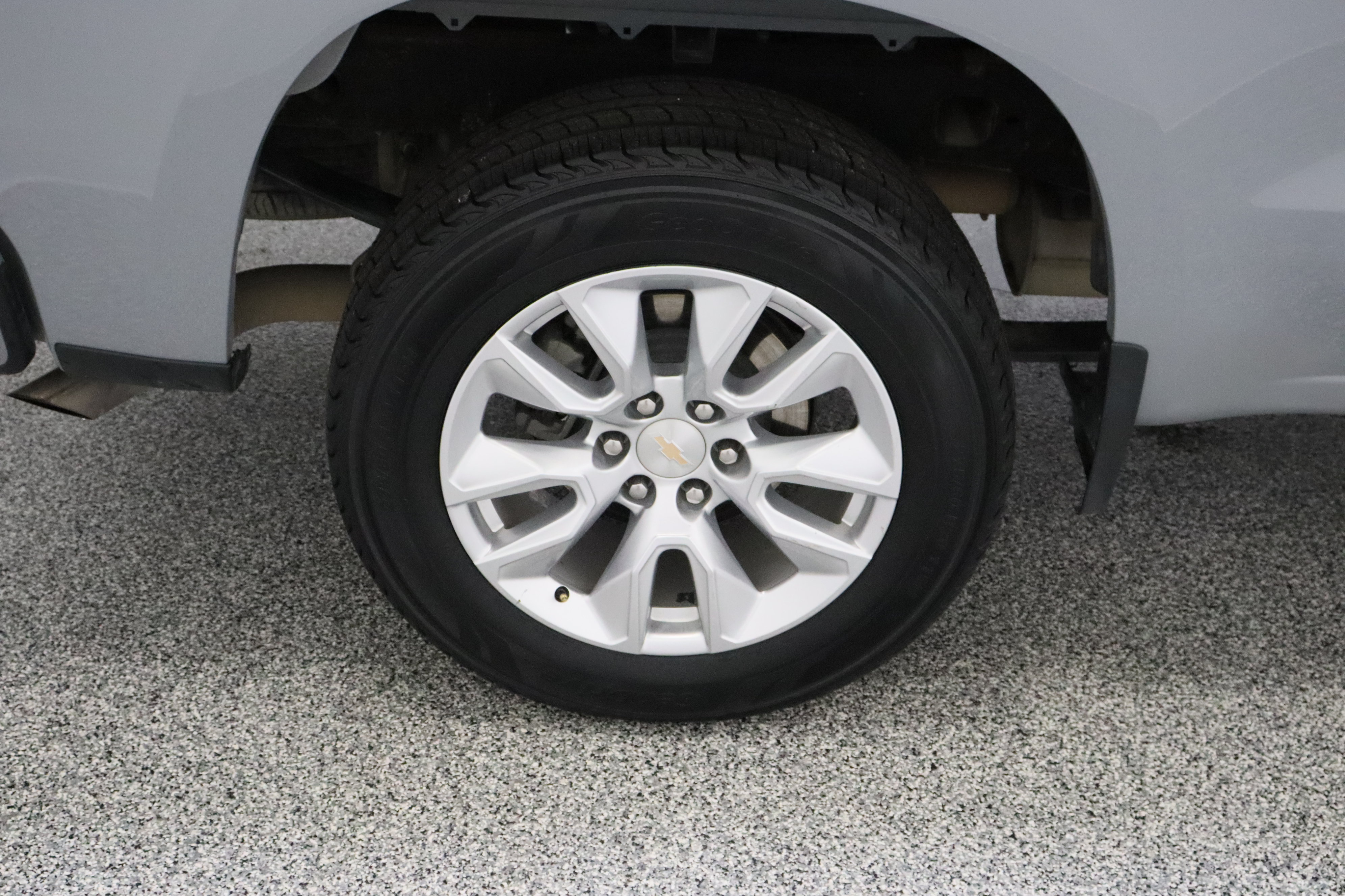 Used 2024 Chevrolet Silverado 1500 Custom RWD image 6