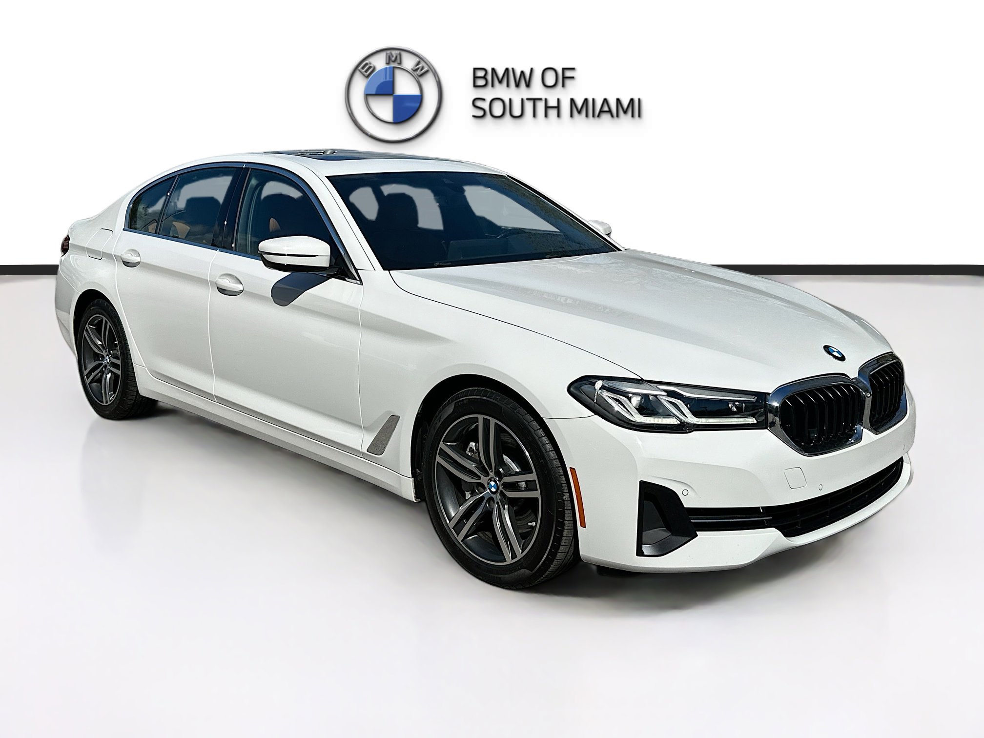 Used 2023 BMW 530i w/ Premium Package image 1