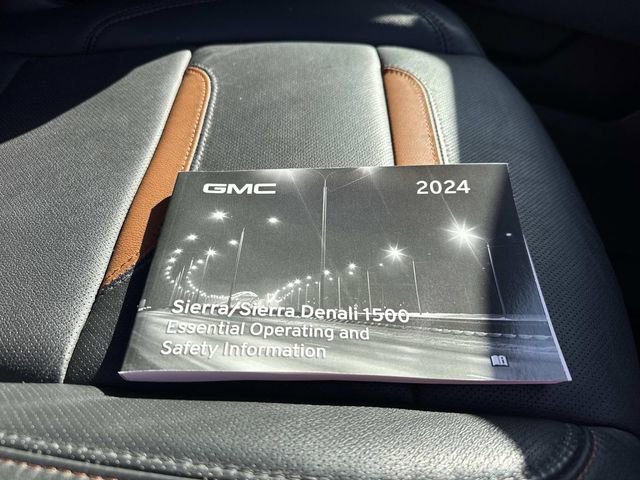 Used 2024 GMC Sierra 1500 AT4 w/ Technology Package image 33