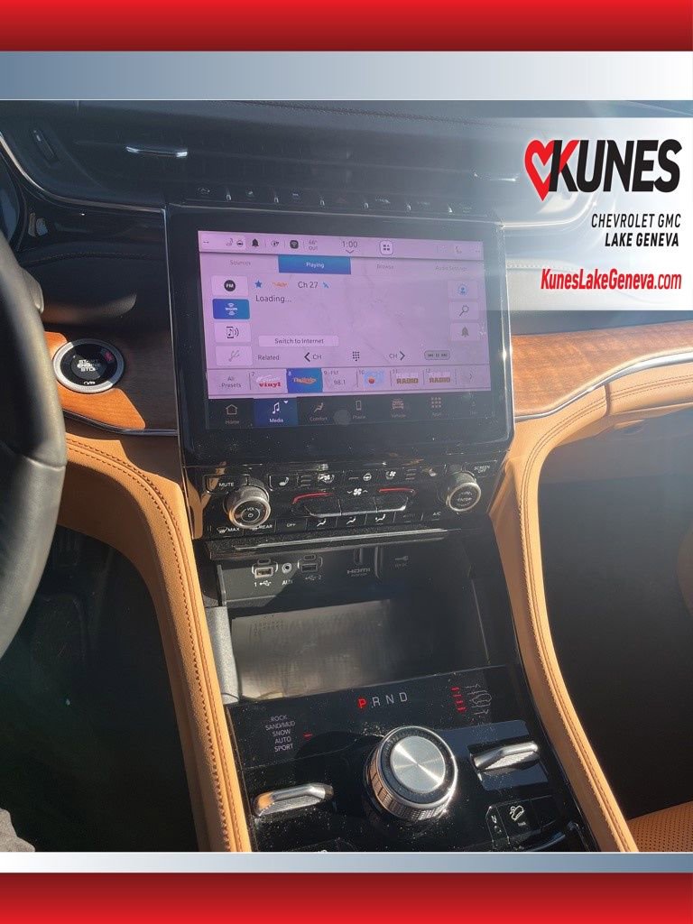 Used 2025 Jeep Grand Cherokee L Summit image 10