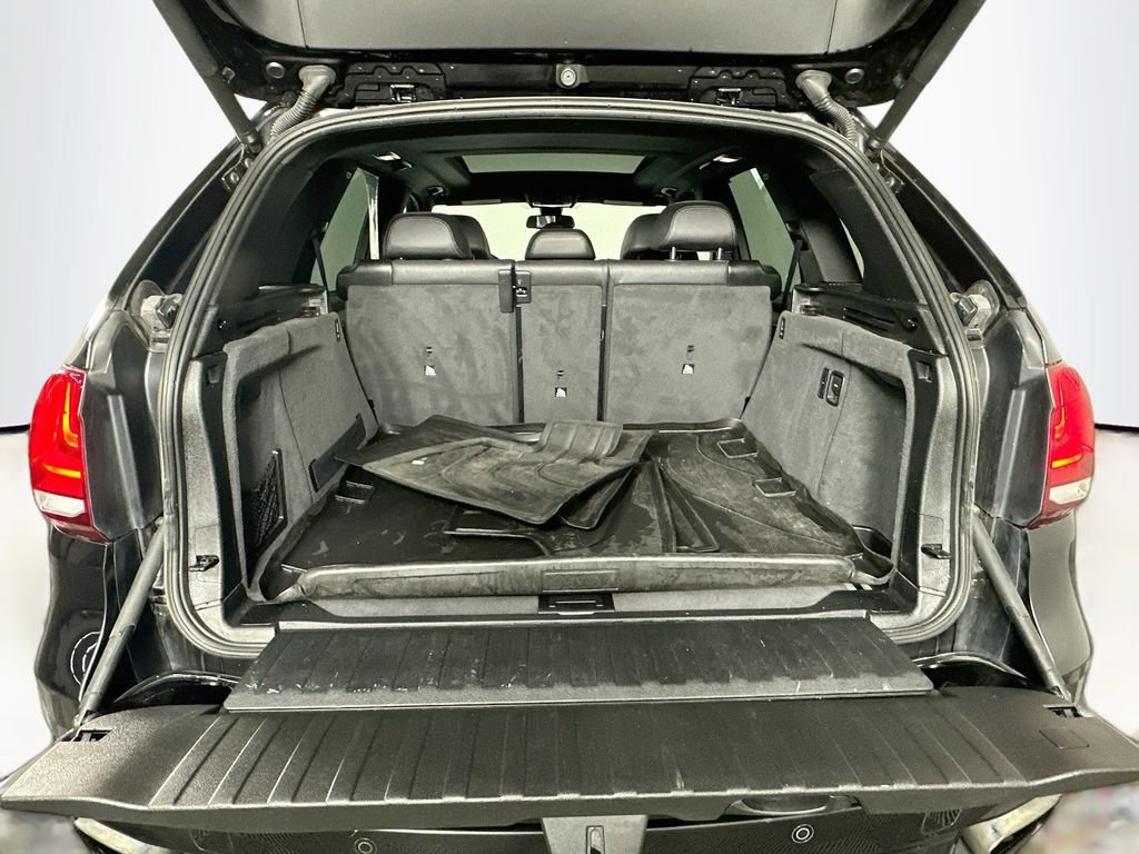 Used 2018 BMW X5 xDrive50i AWD/4WD image 29
