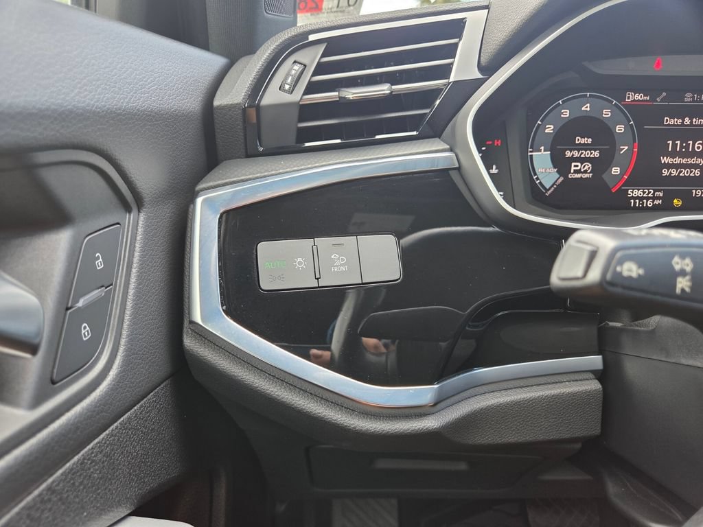 Used 2023 Audi Q3 2.0T Premium AWD/4WD image 12