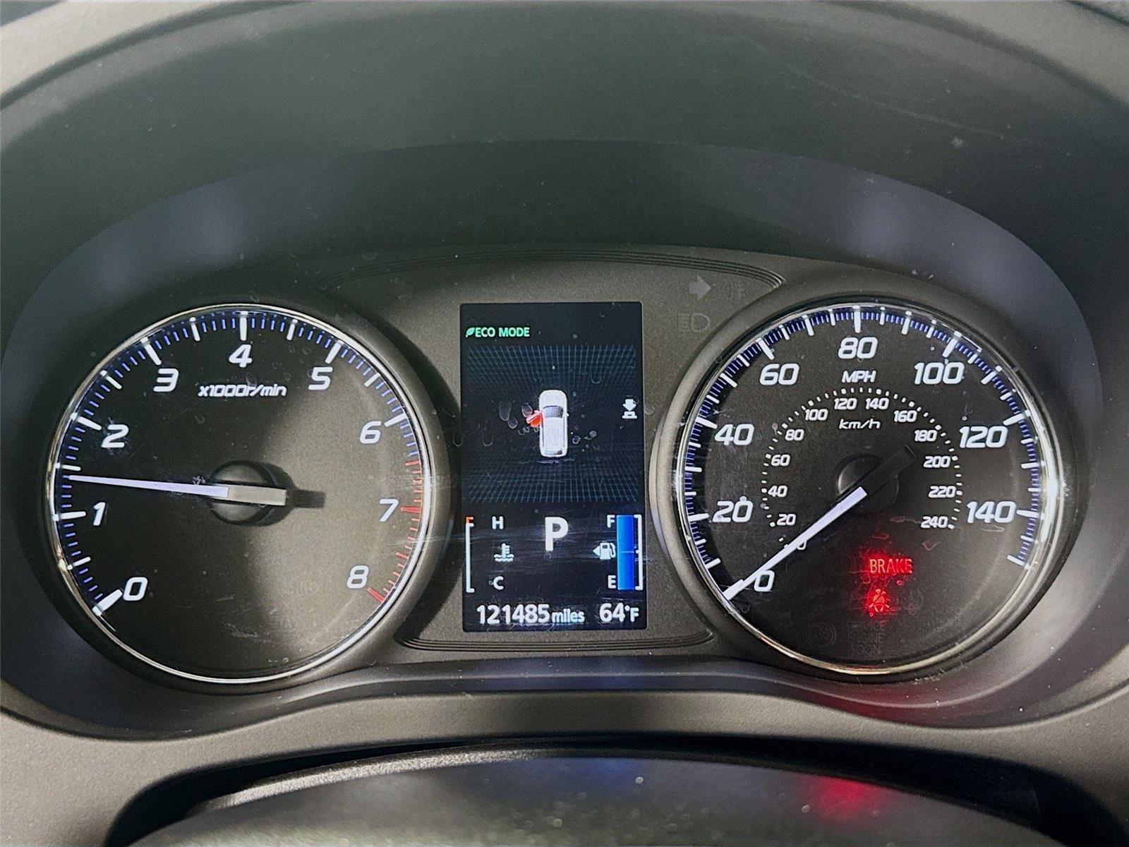 Used 2018 Mitsubishi Outlander SE image 3