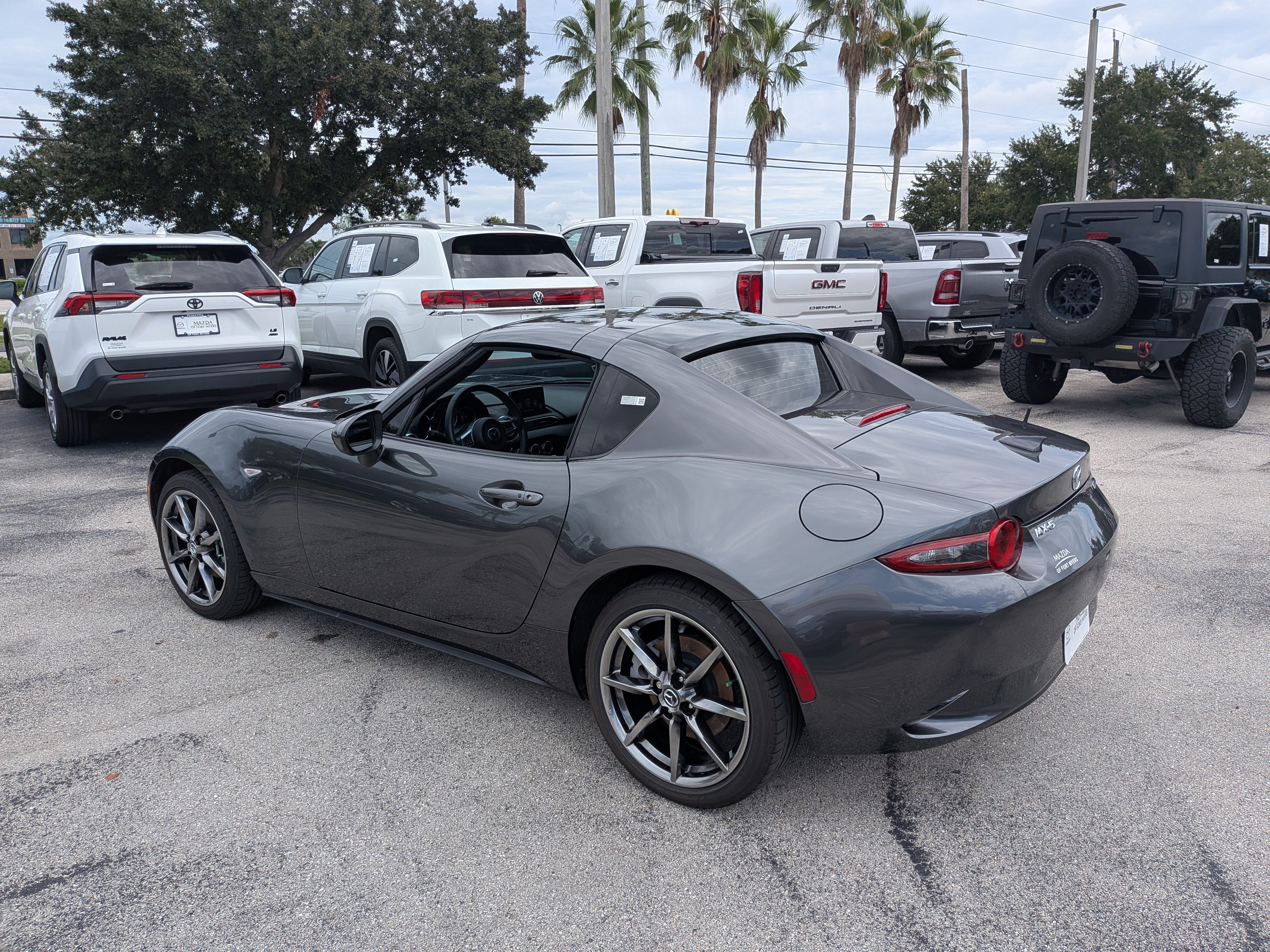 Used 2022 MAZDA MX-5 Miata RF Grand Touring RWD image 6