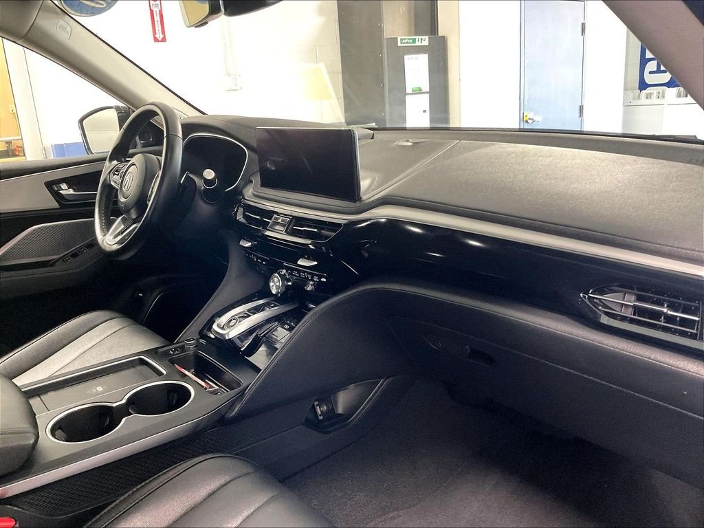Used 2026 Acura MDX SH-AWD image 14