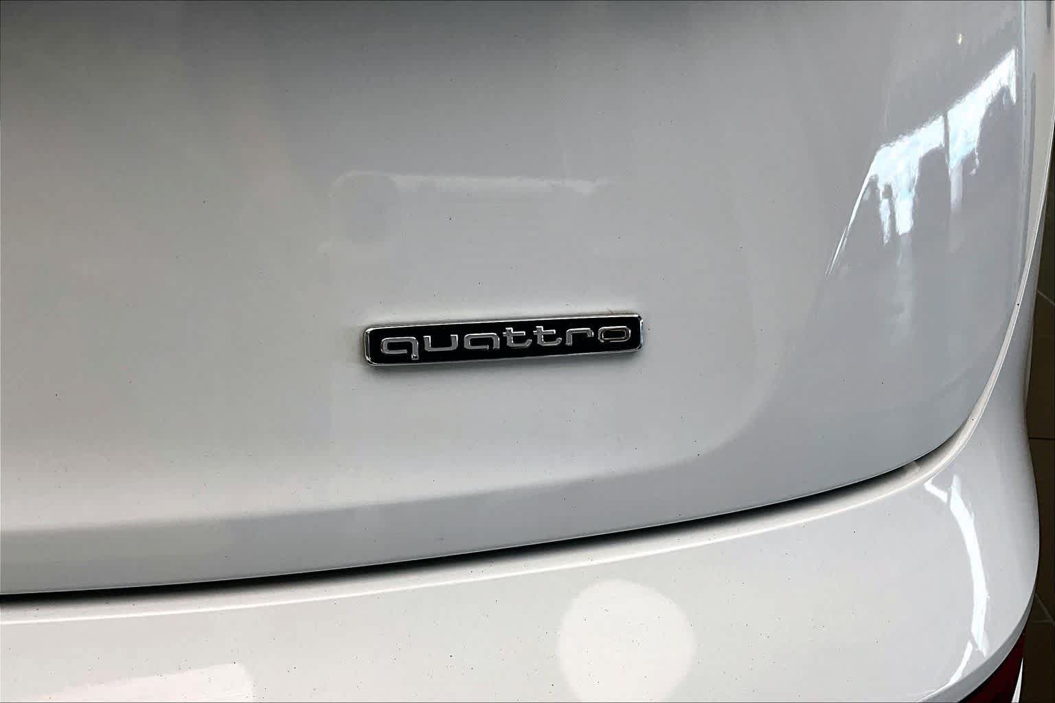 Used 2023 Audi Q5 2.0T Premium Plus w/ Premium Plus Package AWD/4WD image 10