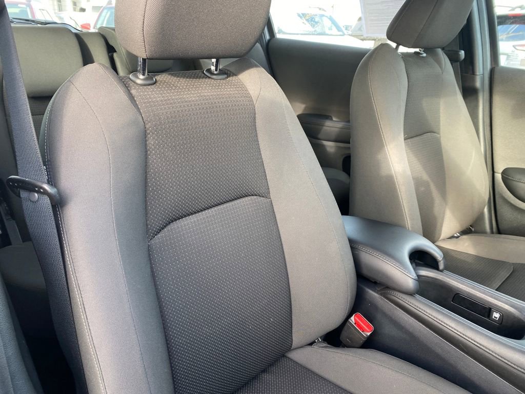 Used 2019 Honda HR-V Sport image 31