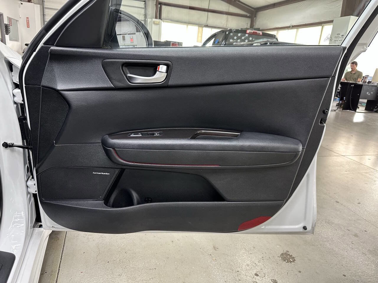 Used 2019 Kia Optima EX w/ EX Premium Package image 16