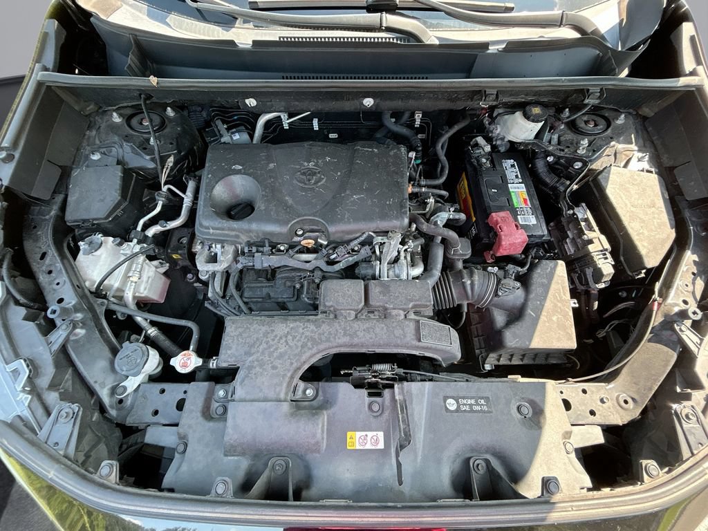 Used 2020 Toyota RAV4 XLE FWD image 31