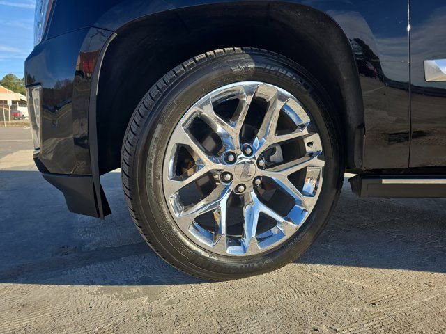 Used 2018 Cadillac Escalade Platinum image 32