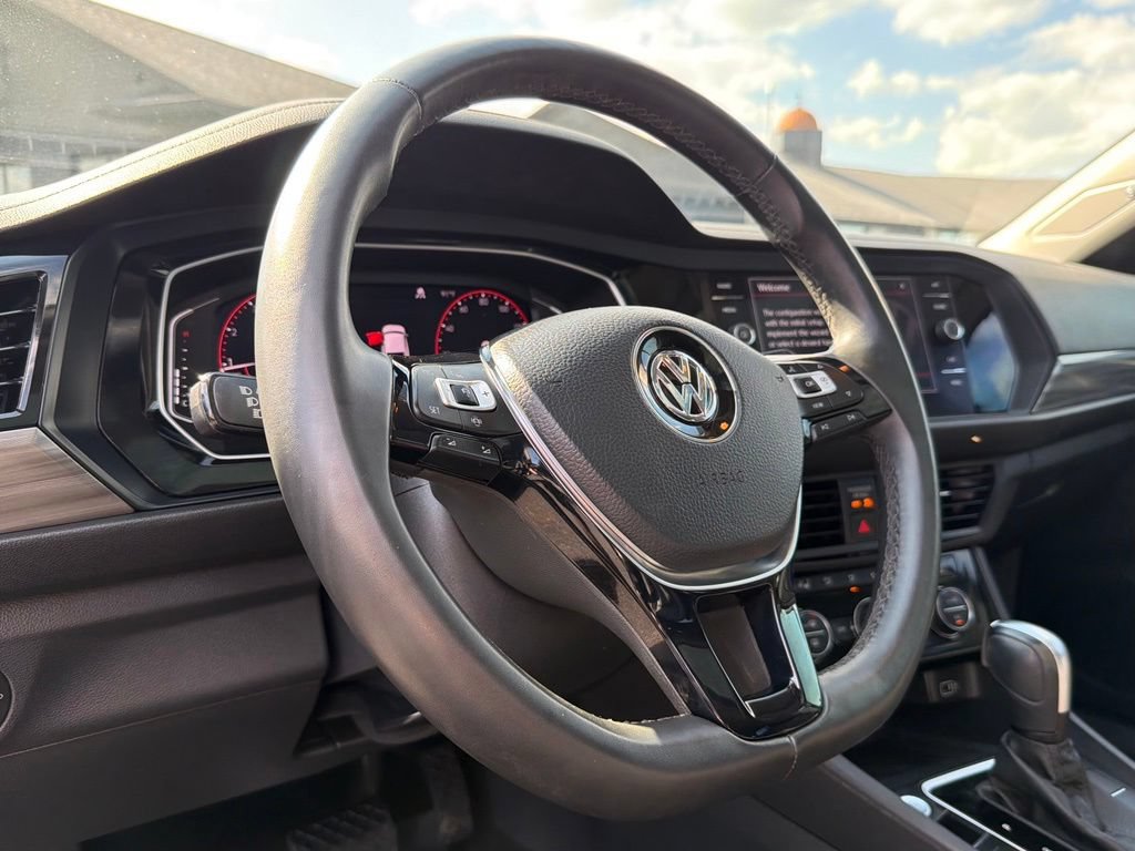 Used 2020 Volkswagen Jetta SEL FWD image 46