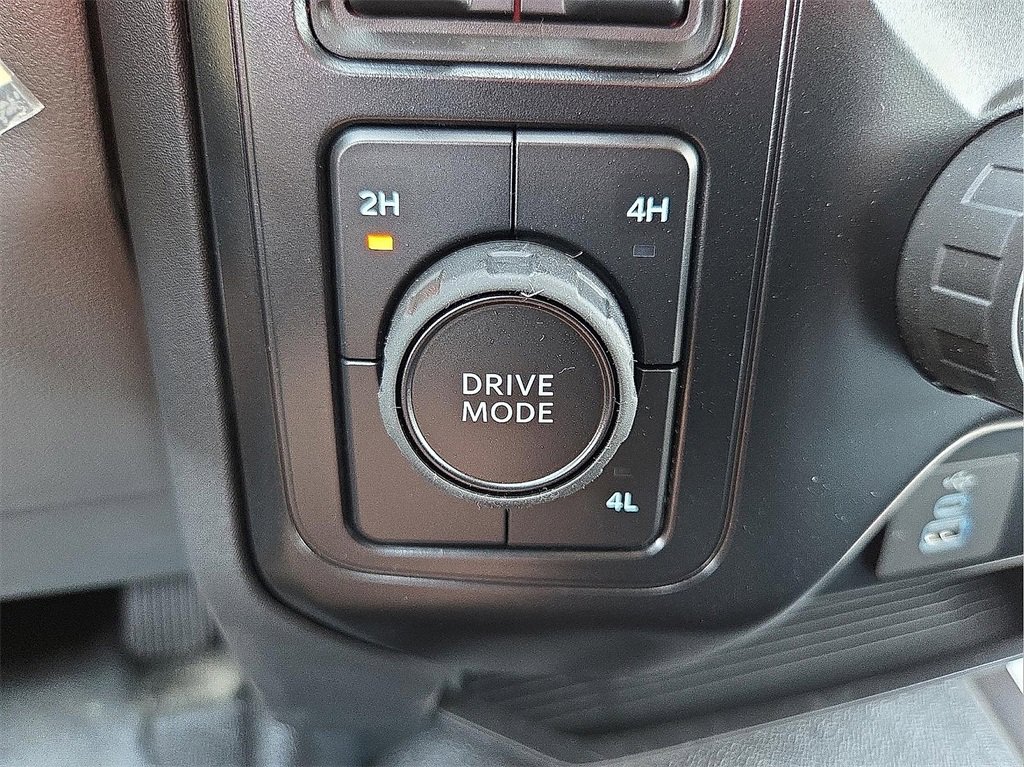 New 2025 Ford F350 XL w/ XL Chrome Package image 14