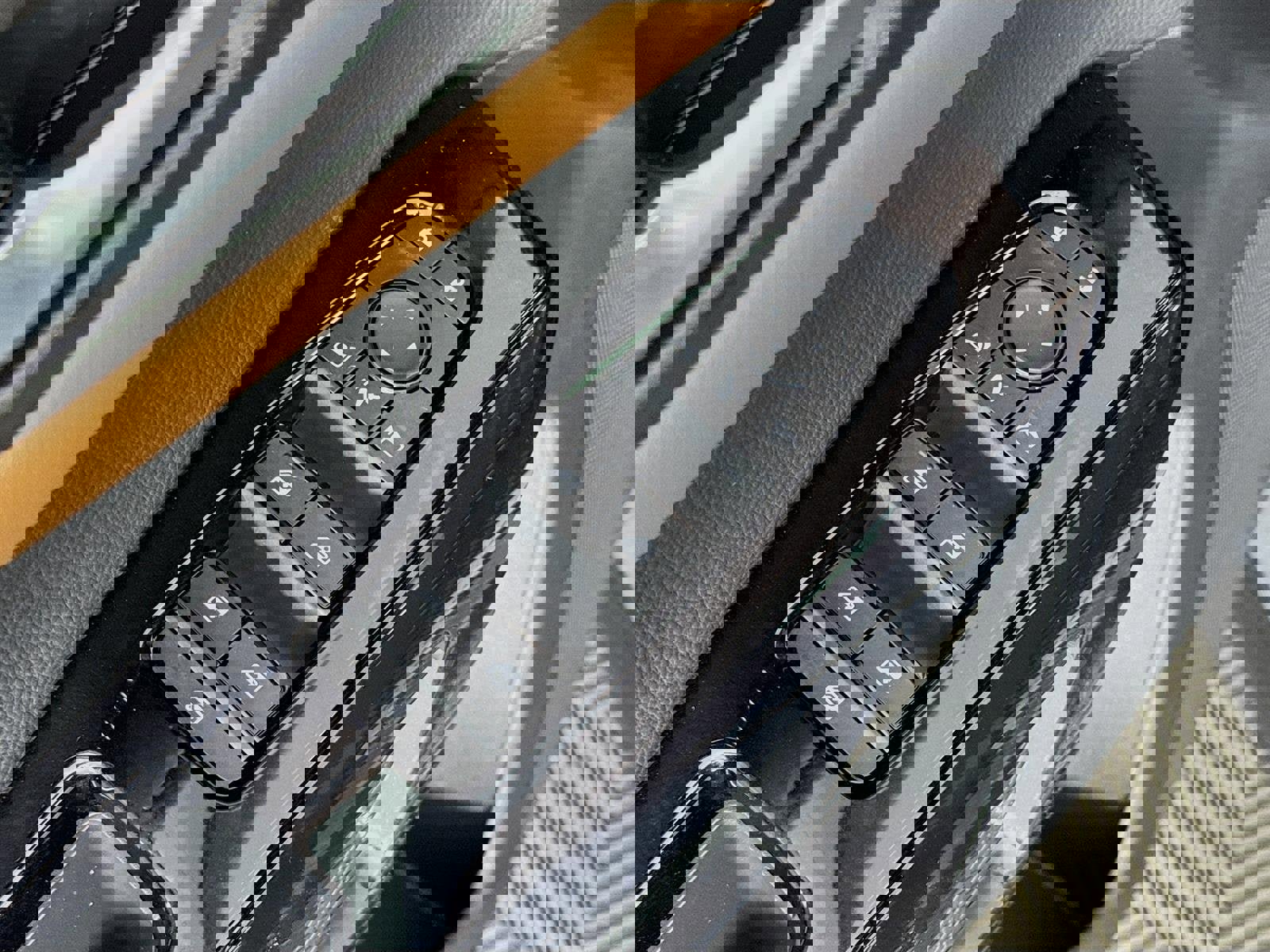 New 2026 Nissan Pathfinder Platinum image 19