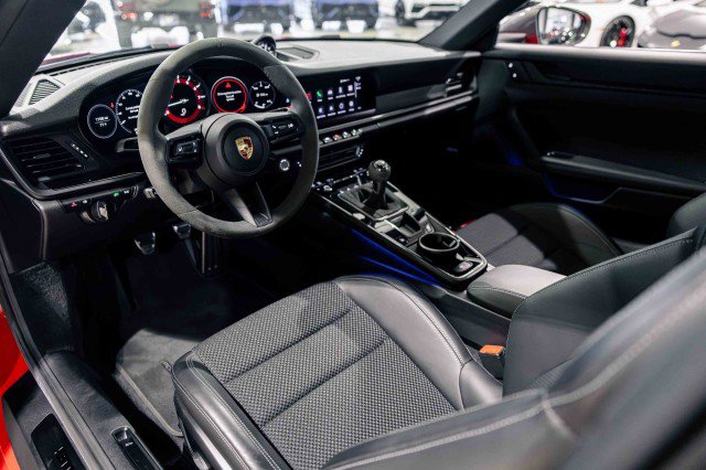 Used 2024 Porsche 911 Carrera T image 15