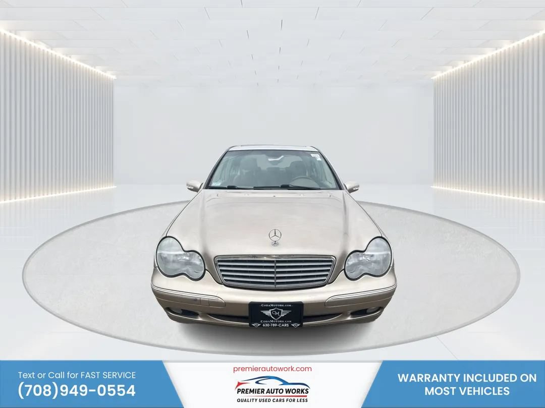 Used 2001 Mercedes-Benz C 320 Sedan image 2